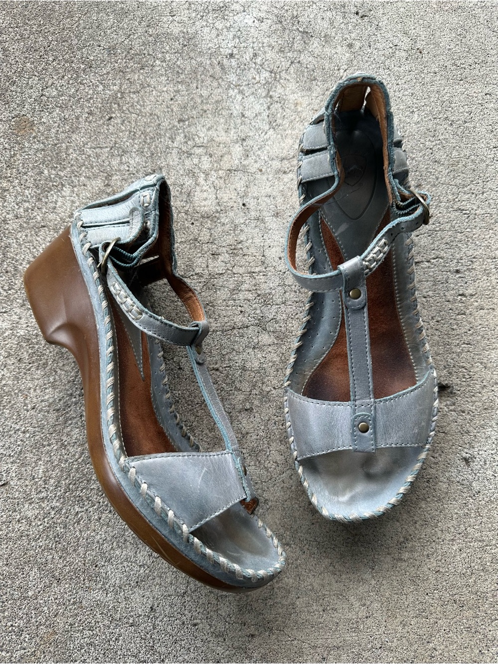 Araut Shalimar Blue Leather Wedge Sandals